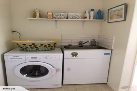 Photo of property in 704 Queen Street East, Parkvale, Hastings, 4122