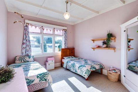 Photo of property in 1213 Caroline Road, Mayfair, Hastings, 4122