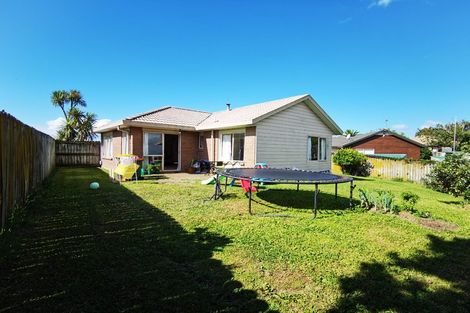 Photo of property in 175 Burswood Drive, Burswood, Auckland, 2013