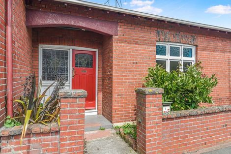 Photo of property in 1 Crown Street, North East Valley, Dunedin, 9010
