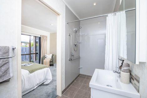 Photo of property in 8a Riverlea Road, Riverlea, Hamilton, 3216