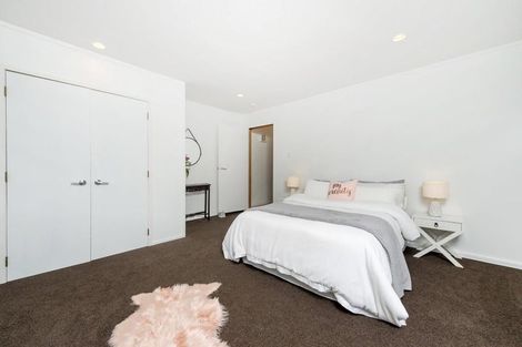 Photo of property in 23 Wharf Road, Albany, Auckland, 0632