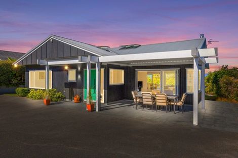 Photo of property in 25a Ngamotu Road, Taupo, 3330