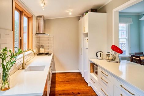 Photo of property in 70 Randwick Crescent, Moera, Lower Hutt, 5010