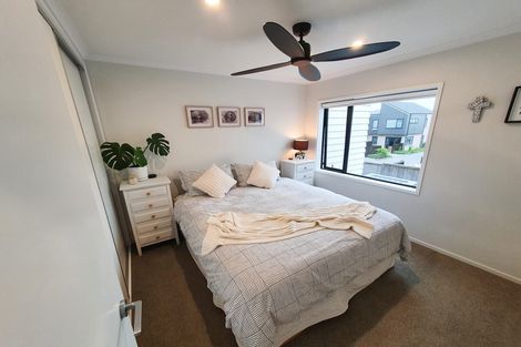 Photo of property in 38 Tuatua Road, Hobsonville, Auckland, 0616