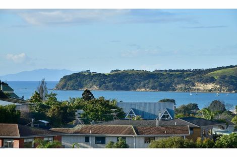 Photo of property in 18a Tower Hill, Stanmore Bay, Whangaparaoa, 0930