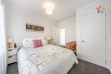 Photo of property in 39a Birdwood Road, Waterloo, Lower Hutt, 5011