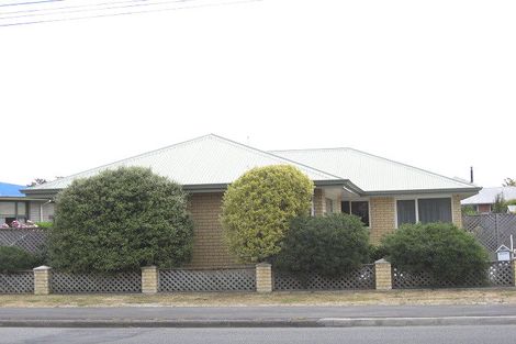 Photo of property in 423 Bower Avenue, Parklands, Christchurch, 8083