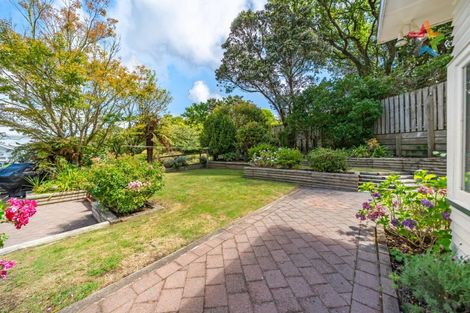 Photo of property in 52 Homewood Avenue, Karori, Wellington, 6012