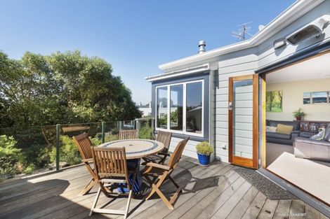 Photo of property in 29 Grant Road, Thorndon, Wellington, 6011