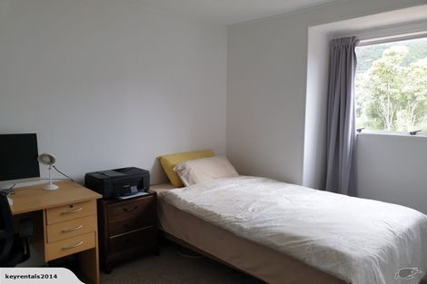 Photo of property in 4/1106 High Street, Taita, Lower Hutt, 5011