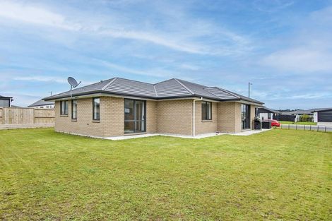 Photo of property in 31 Kitemaunga Avenue, One Tree Point, 0118