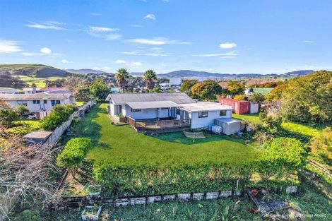 Photo of property in 8 Doctors Hill Road, Maungaturoto, 0520