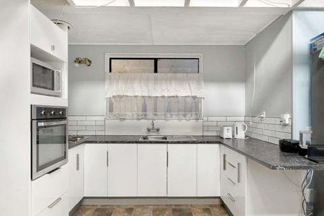 Photo of property in 212 Tyndall Road, Outer Kaiti, Gisborne, 4010