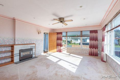 Photo of property in 51 Holyoake Crescent, Avalon, Lower Hutt, 5011