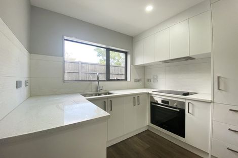 Photo of property in 7a La Trobe Street, Pakuranga Heights, Auckland, 2010