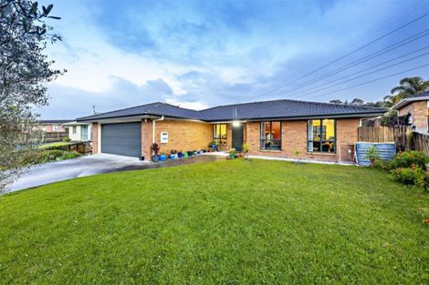 Photo of property in 7 Alta Terrace, Flat Bush, Auckland, 2019