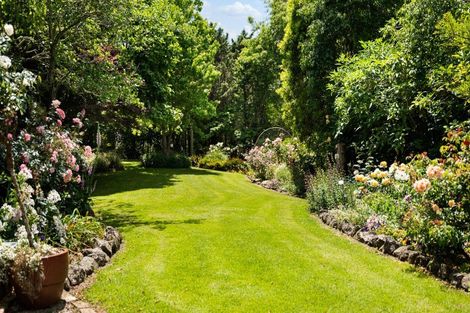 Photo of property in 23 Wharf Road, Clarks Beach, Pukekohe, 2679