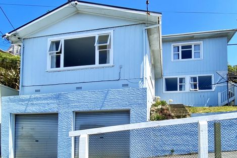 Photo of property in 34 Queens Drive, Kilbirnie, Wellington, 6022