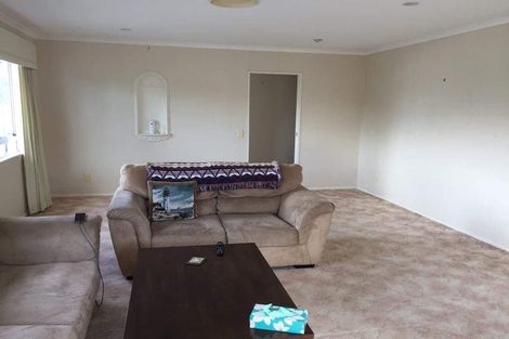 Photo of property in 23 Serrita Avenue, Sunnyhills, Auckland, 2010