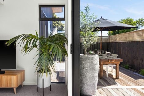 Photo of property in 6a Bennett Place, Onekawa, Napier, 4110