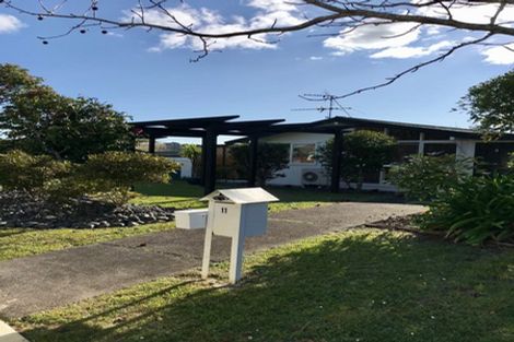 Photo of property in 11 Thelma Crescent, Torbay, Auckland, 0630