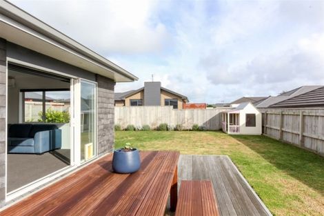 Photo of property in 4 Roy Johns Way, Bell Block, New Plymouth, 4312