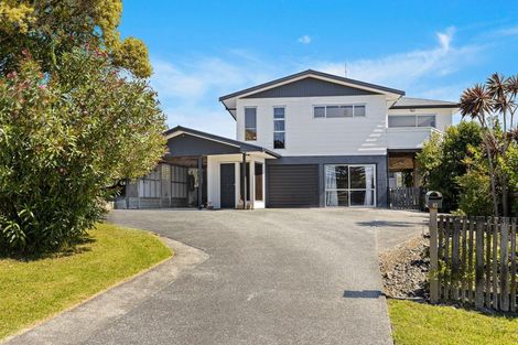 Photo of property in 9 Kauri Crescent, Snells Beach, 0920