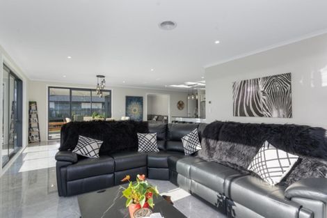 Photo of property in 55b Dublin Street, Martinborough, 5711