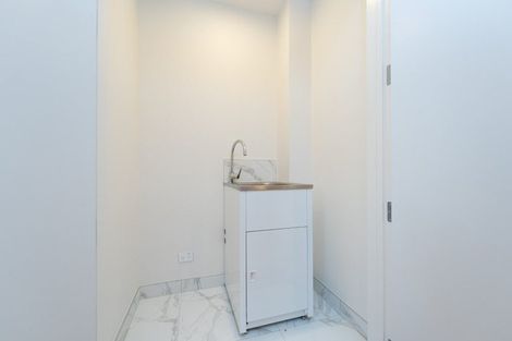 Photo of property in 27a Dawnhaven Drive, Te Atatu Peninsula, Auckland, 0610