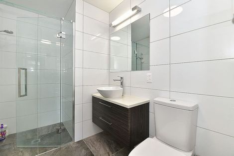 Photo of property in 90 Rewa Rewa Lane, Orewa, 0931