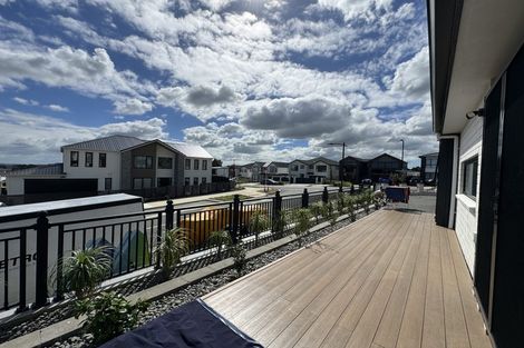 Photo of property in 343 Flat Bush School Road, Flat Bush, Auckland, 2019