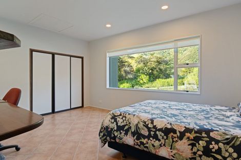 Photo of property in 5564 Kenepuru Road, Waitaria Bay, Picton, 7282