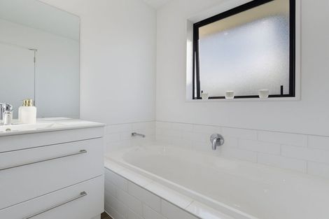 Photo of property in 10 Kemble Drive, Rolleston, 7615