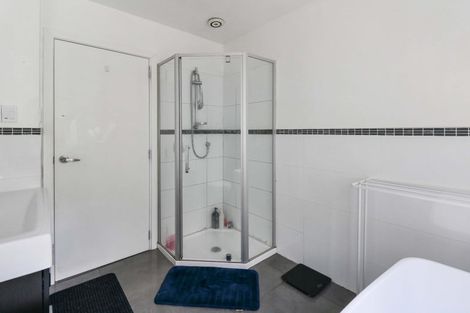 Photo of property in 34c Birch Terrace, Birchville, Upper Hutt, 5018