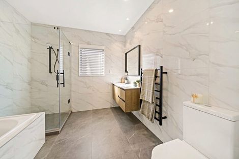 Photo of property in 30b Francis Street, Hauraki, Auckland, 0622