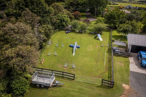 Photo of property in 142a Moewai Road, Whitianga, 3591