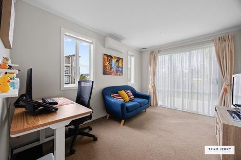 Photo of property in 35 Arrowsmith Drive, Flat Bush, Auckland, 2019