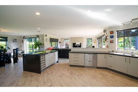 Photo of property in 222 Kapiro Road, Kerikeri, 0294