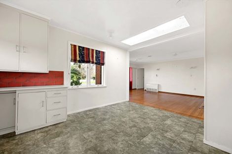 Photo of property in 15 Sheridan Street, Silverdale, Hamilton, 3216