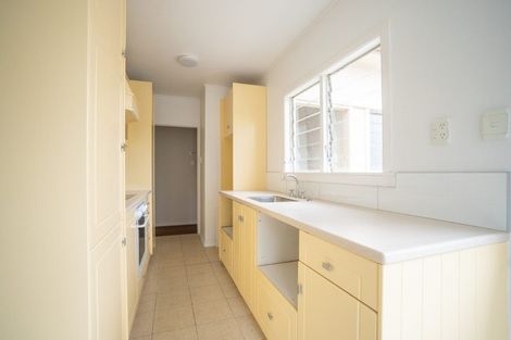 Photo of property in 23 Glasgow Street, Takaro, Palmerston North, 4412