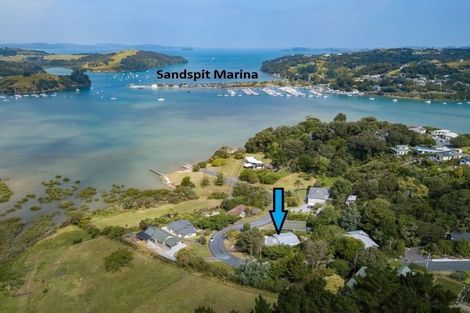 Photo of property in 10 Martin Road, Matakana, Warkworth, 0985