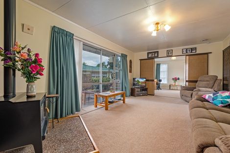 Photo of property in 25 Stillwater Place, Westbrook, Palmerston North, 4412