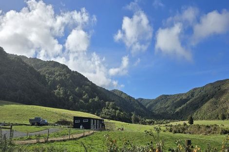 Photo of property in 312 Marchant Road, Kaitoke, Upper Hutt, 5018