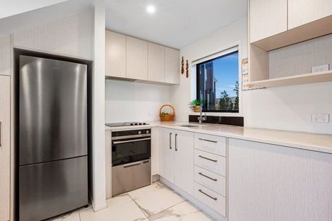 Photo of property in 8/10 Avery Grove, Boulcott, Lower Hutt, 5011