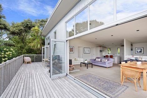 Photo of property in 7 Spray Crescent, Leigh, 0985