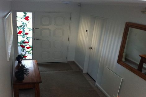 Photo of property in 33 Ngaio Gorge Road, Ngaio, Wellington, 6035