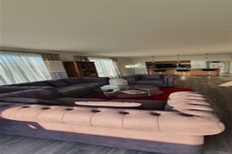 Photo of property in 319 Flat Bush School Road, Flat Bush, Auckland, 2019