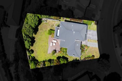 Photo of property in 14 Aintree Grove, Churton Park, Wellington, 6037