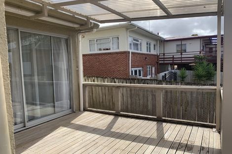 Photo of property in 3 Nile Road, Kelston, Auckland, 0602